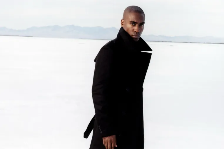 Bild: Signierstunde mit SIMON WEBBE
