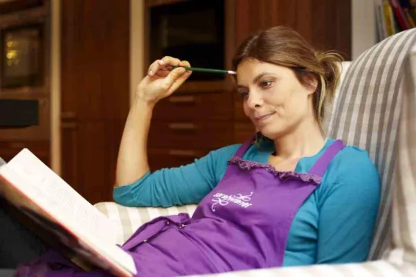 Bild: „Happen fürs Hirn“ - Lesereihe zum Thema Ernährung im SPEISEZIMMER von Sarah Wiener