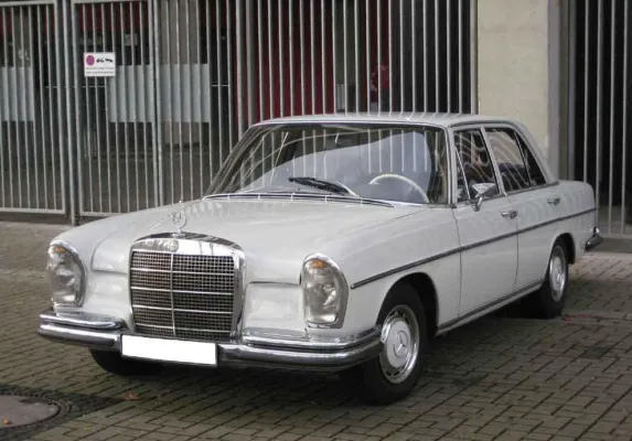 Bild: GPS-Ortung im Oldtimer: Modernste Technik sichert historische Fahrzeuge