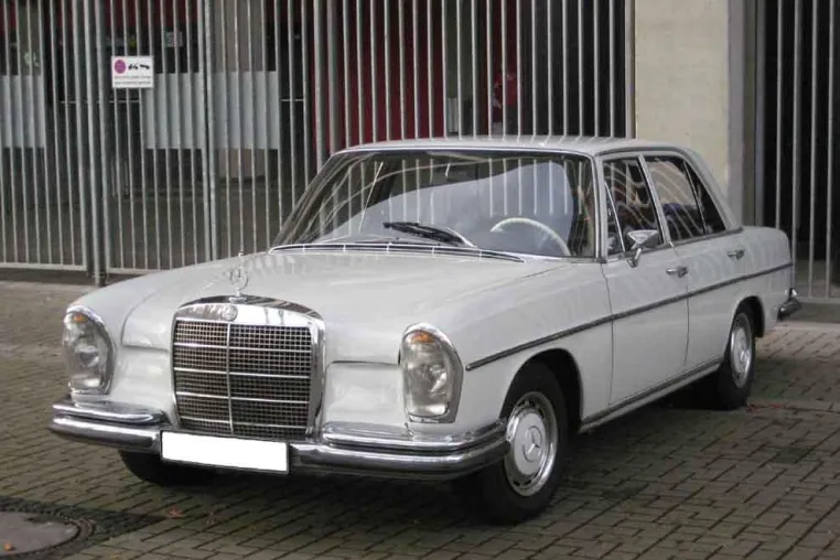 Bild: GPS-Ortung im Oldtimer: Modernste Technik sichert historische Fahrzeuge