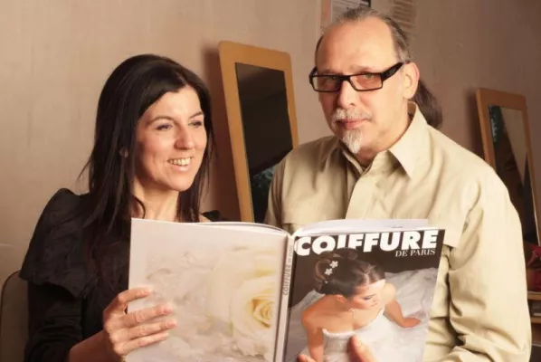 Bild: Saarländische „Supermodells“ freuen sich über internationale Veröffentlichung in Paris