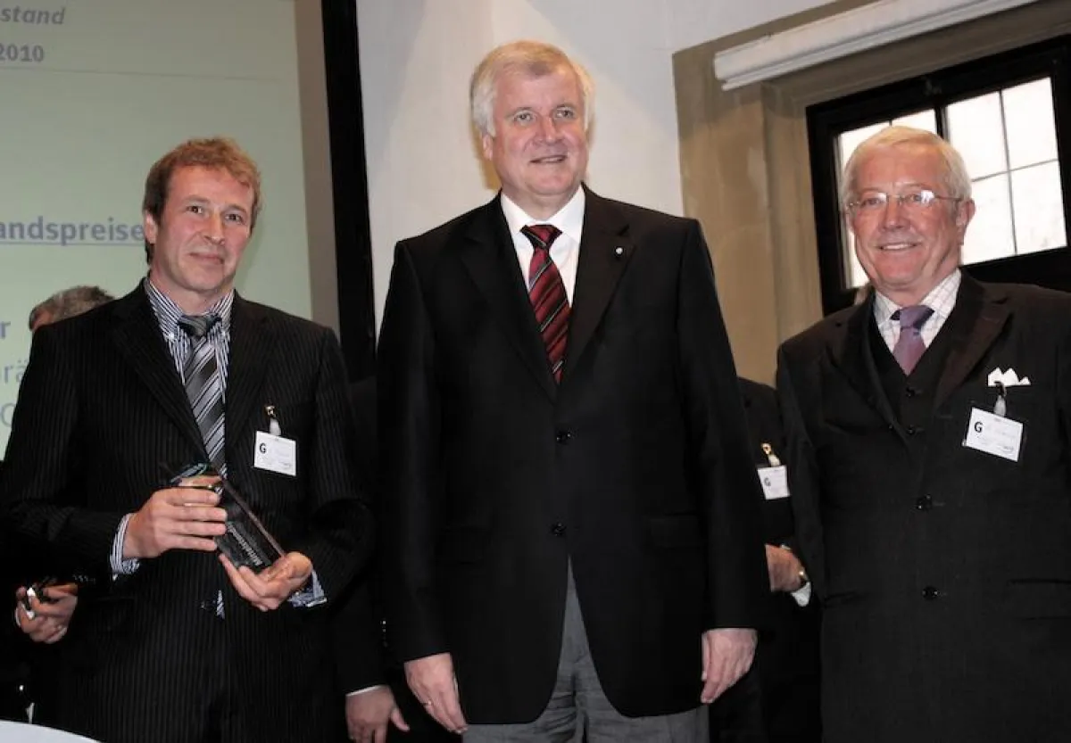 Zimmer-Geschäftsführer Armin Zimmer, Ministerpräsident Horst Seehofer, Zimmer-Aufsichtsrat Dr. Michael Krause