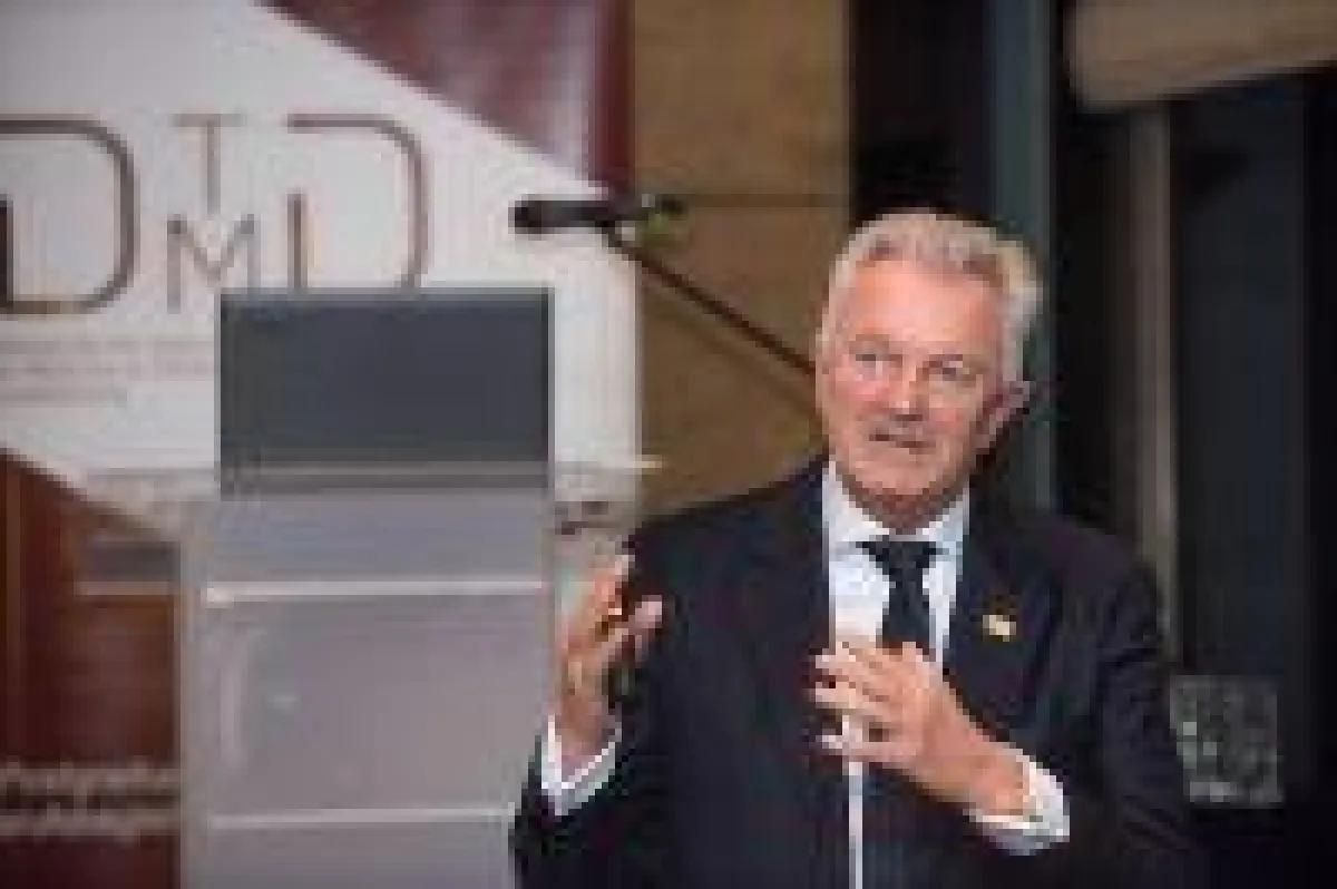 DTMD-Dekan Prof. Dr. Ralf Rössler