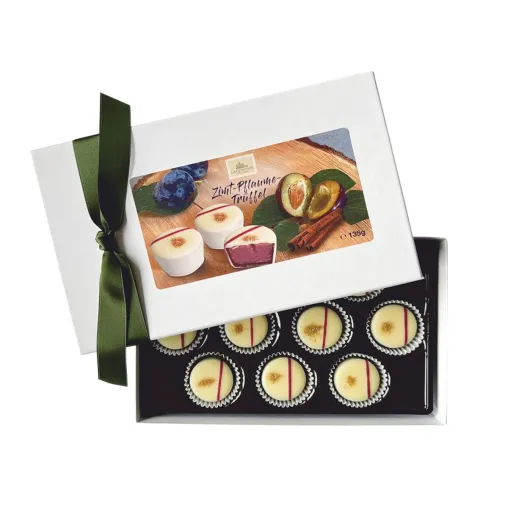 Bild: Ein Wintermärchen aus Zimt und Pflaume: Die neue Pralinenkreation der Lauenstein Confiserie