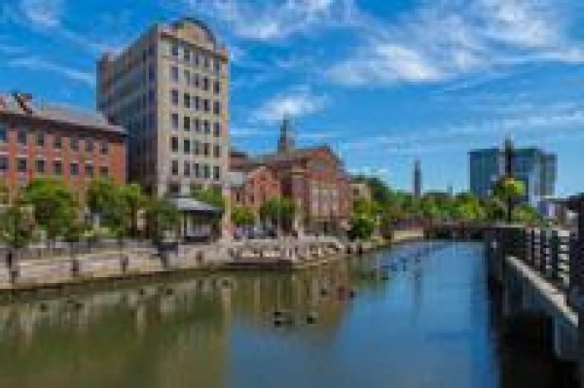 Providence, Rhode Island (c) Providence Warwick Convention & Visitors Bureau