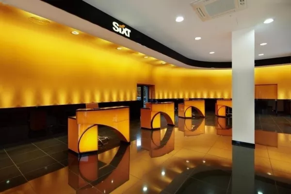 Bild: Sixt in Frankfurt: Rund um die Uhr für die Kunden geöffnet