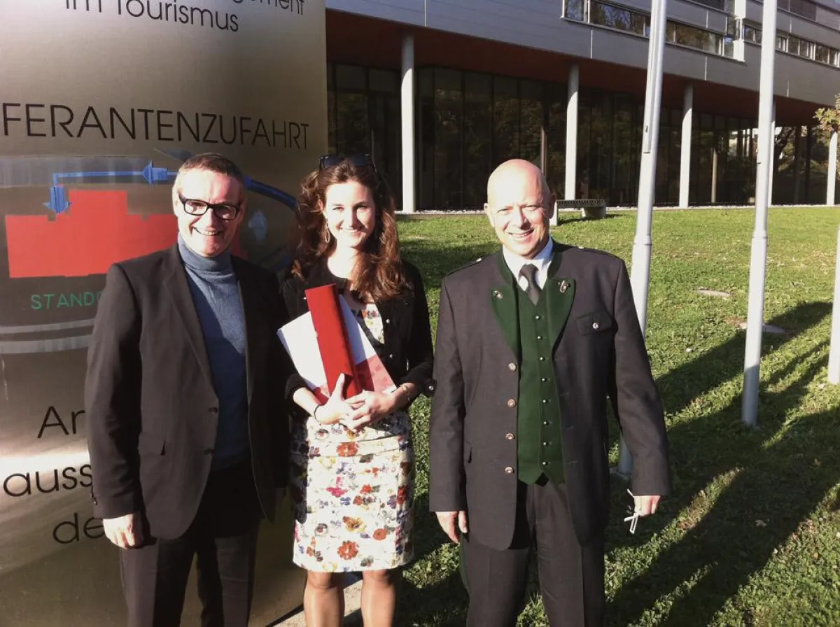 Infood GF Jorg Moser, Eva Fischer, Norbert Adelwohrer (vlnr.)   Foto:Infood GmbH