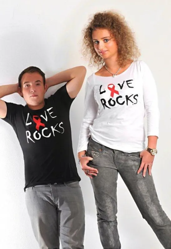 LOVE ROCKS T-Shirt Kollektion für SmartSex Botschafter