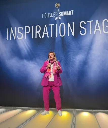 Heike Höf-Bausenwein begeistert auf dem Founder Summit 2026 Bild: Heike Höf-Bausenwein begeistert auf dem Founder Summit 2026