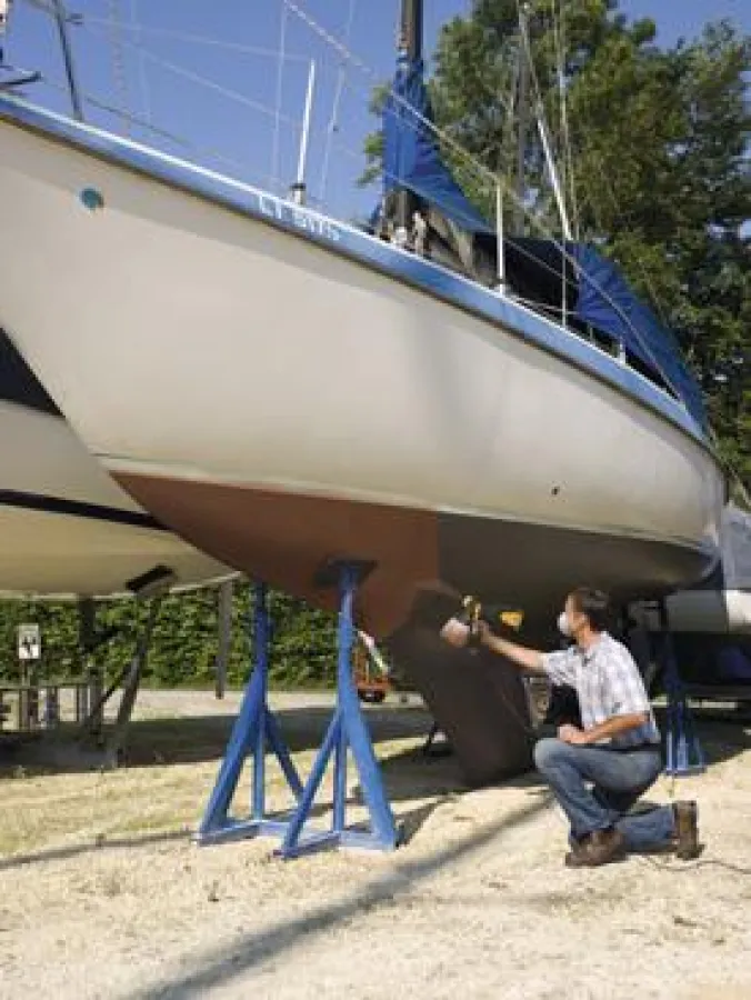 Sprühen statt streichen: W 560 maritim von WAGNER erleichtert die Bootspflege