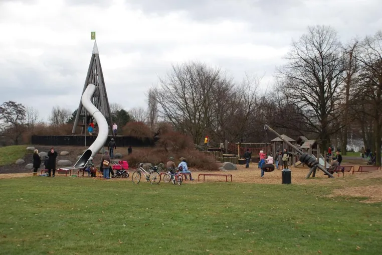 Weltspieltag: Gemeinsam auf den Spielplatz Bild: Weltspieltag: Gemeinsam auf den Spielplatz