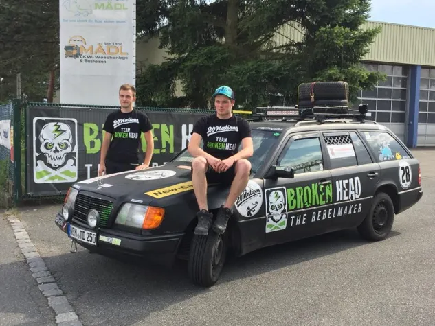 Bild: 20 Länder - 7500 Kilometer - 2 Rebellen - 1 guter Zweck