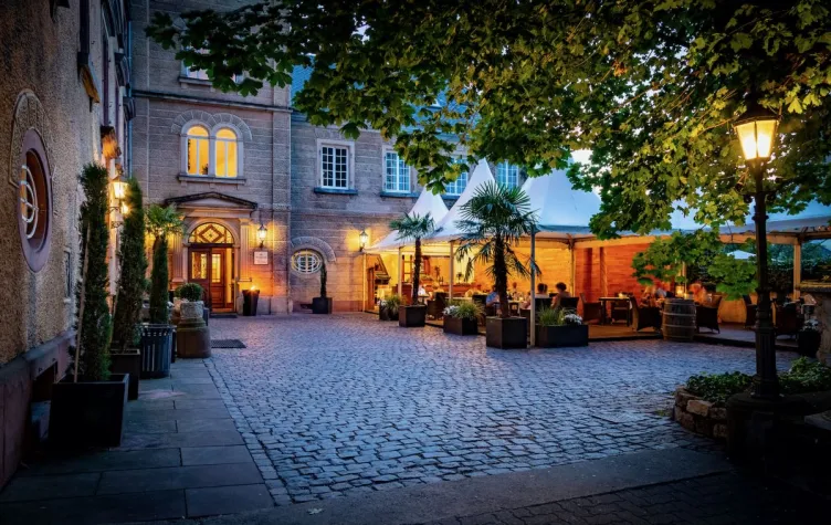 Bild: "Kellerzauber" im Schloss Edesheim