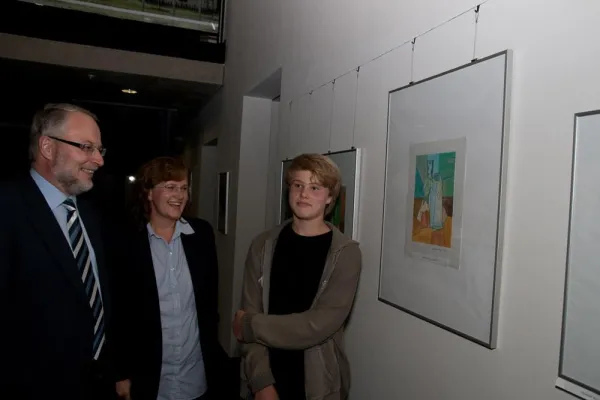 Bild: 12-jähriger Nachwuchskünstler präsentiert in „Ein Anfang“ erste eigene Werke