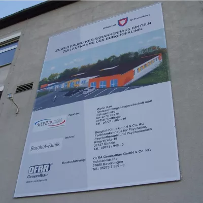 Bild: Erster Spatenstich zur Erweiterung des Kreiskrankenhauses Rinteln zur Aufnahme der Burghof-Klinik