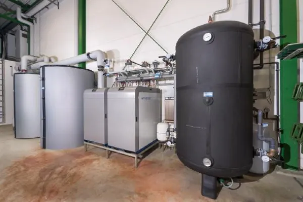 Bild: Adsorptionskältetechnik für energieintensive Industriezweige – InvenSor Anlage in einem Galvanikbetrieb