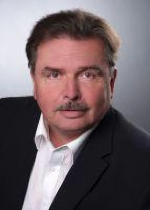 Dr. Dieter Kramps ist Geschäftsführer der cobago GmbH in Dortmund