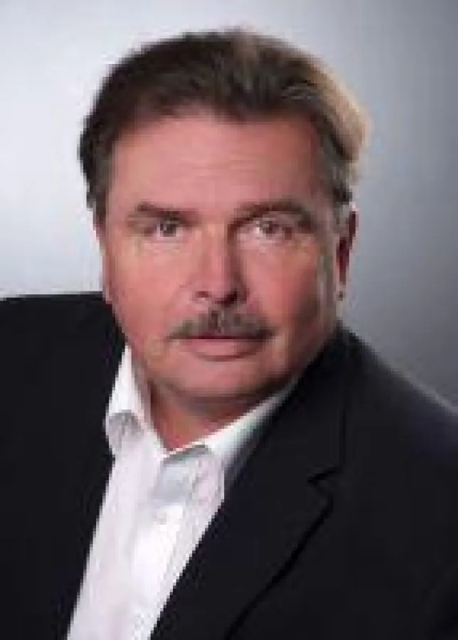 Dr. Dieter Kramps ist Geschäftsführer der cobago GmbH in Dortmund