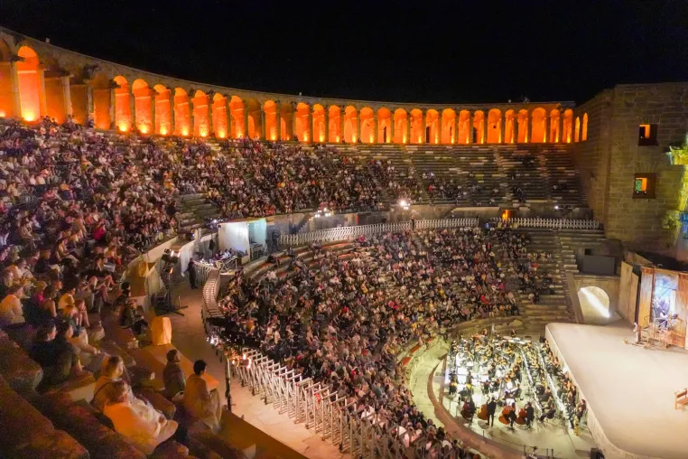 32. Aspendos Opern- und Ballettfestival in Türkiye eröffnet Bild: 32. Aspendos Opern- und Ballettfestival in Türkiye eröffnet