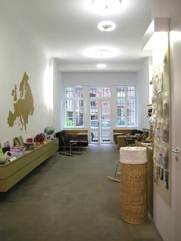 Ab sofort kann man die Bestseller und Highlights aus dem Berliner Reise-Concept Store smart-travelling auch online bestellen