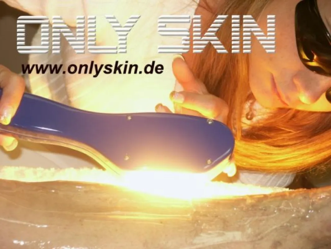 ONLY SKIN behandelt mit IPL Technologie - Kein Laser