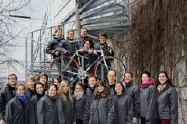 Kindern neuen Mut schenken Bild: Kindern neuen Mut schenken