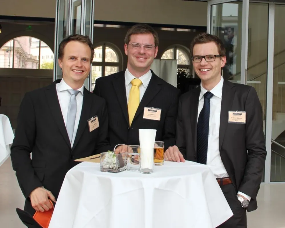 AllDent-Gründer (v.l.) Dr. Matthias Stelzner, Jonas Blinn, Dr. Dr. Ruben Stelzner