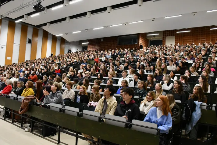 Bild: 2752 Erstsemester beginnen ihr Studium an der OTH Regensburg