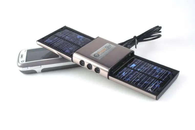 PowerGuy Solar-Charger SP1000, das Produkt zum G8-Gipfel in Heiligendamm Bild: PowerGuy Solar-Charger SP1000, das Produkt zum G8-Gipfel in Heiligendamm