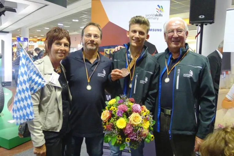 Bild: WorldSkills in Sao Paolo 2015 - Bronze für Tobias Niefenecker