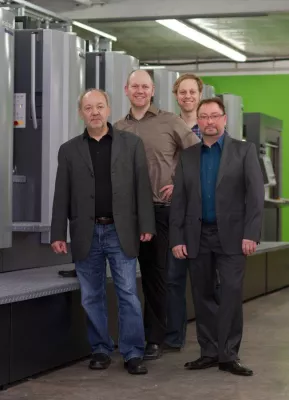 Bild: Kern GmbH mit neuer Heidelberg Speedmaster SX 102-8-P