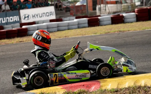 Bild: Pole, Top-Tempo und Hitze: Bruno Greiling liefert in Spanien eine starke Vorstellung