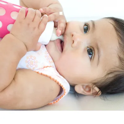 Sicherheit fürs Baby: Fläschchen aus Glas Bild: Sicherheit fürs Baby: Fläschchen aus Glas