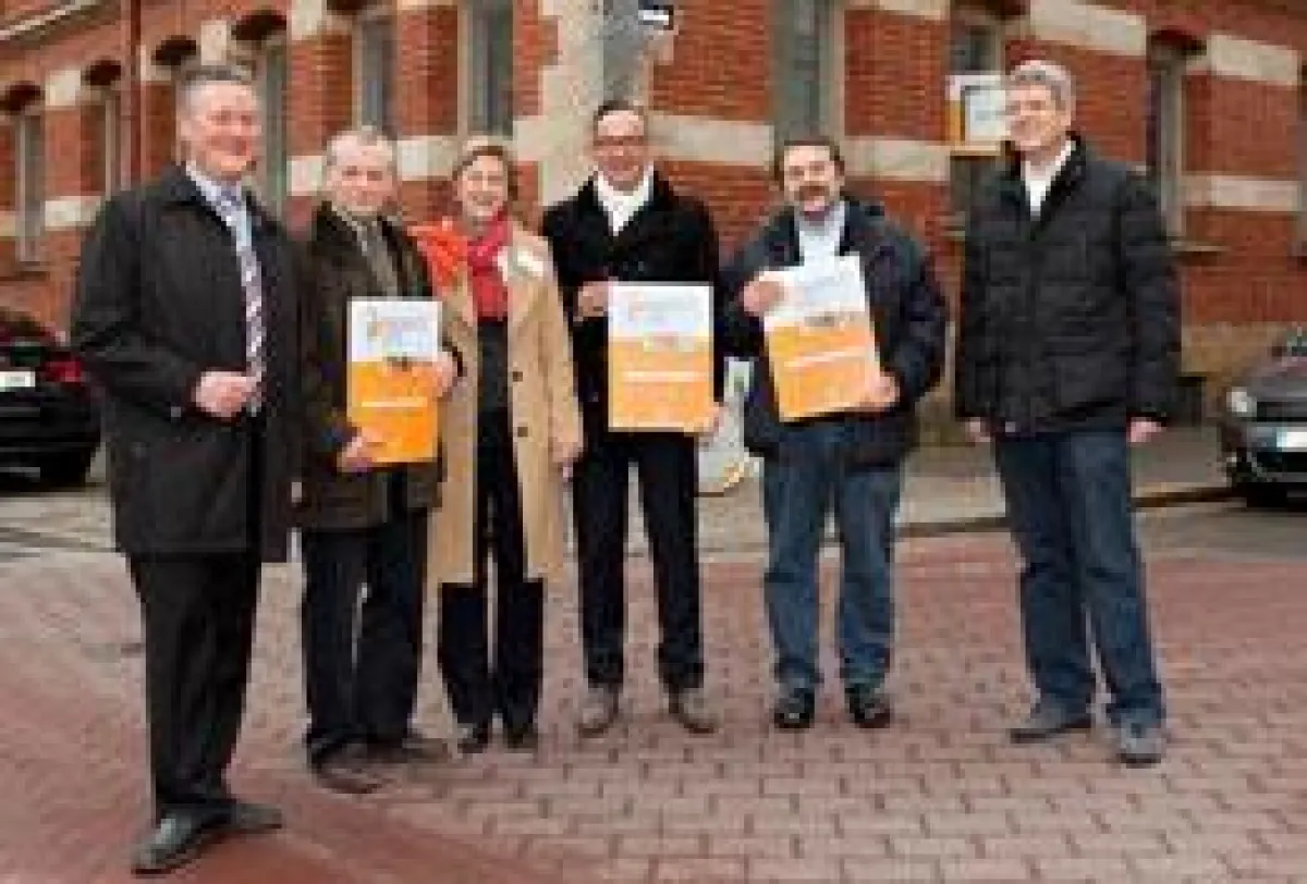 V.l.n.r.: Oberbürgermeister Dr. T. Jung, K. Wein, P. Seeberger, M. Goller, W. Sperber, J. Seeberger