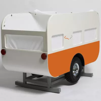 Saison-Neuheiten bei designhunter.de: Lifestyliges, Designstücke und kleine Kunstwerke in fröhlichen Farben Bild: Saison-Neuheiten bei designhunter.de: Lifestyliges, Designstücke und kleine Kunstwerke in fröhlichen Farben