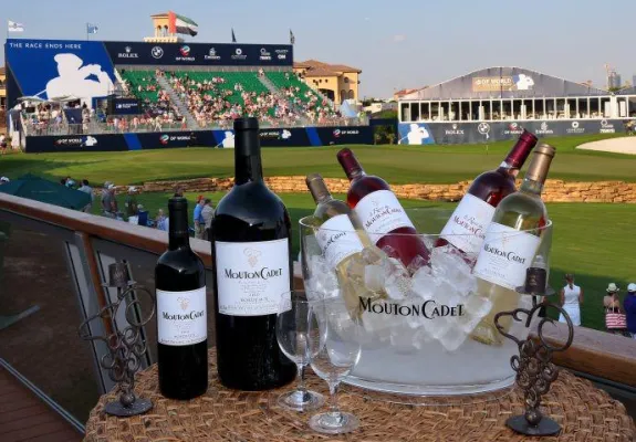 Bild: Ein Toast auf Mouton Cadet beim Finale der DP World Tour Championship in Dubai