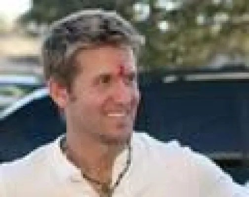 Bild: Yoga Workshop mit Marc Holzman „Das Leben, ein Geschenk erfüllt von Absicht und Sinn“