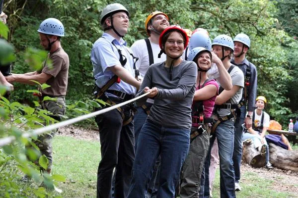 Bild: CLIMB UP - Kletterwälder Berlin / Brandenburg ® starten in die 6. Saison mit neuem Sicherungssystem