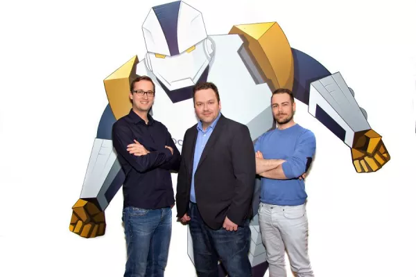 Bild: crobo rüstet sich mit drei neuen Spezialisten für weiteres Wachstum