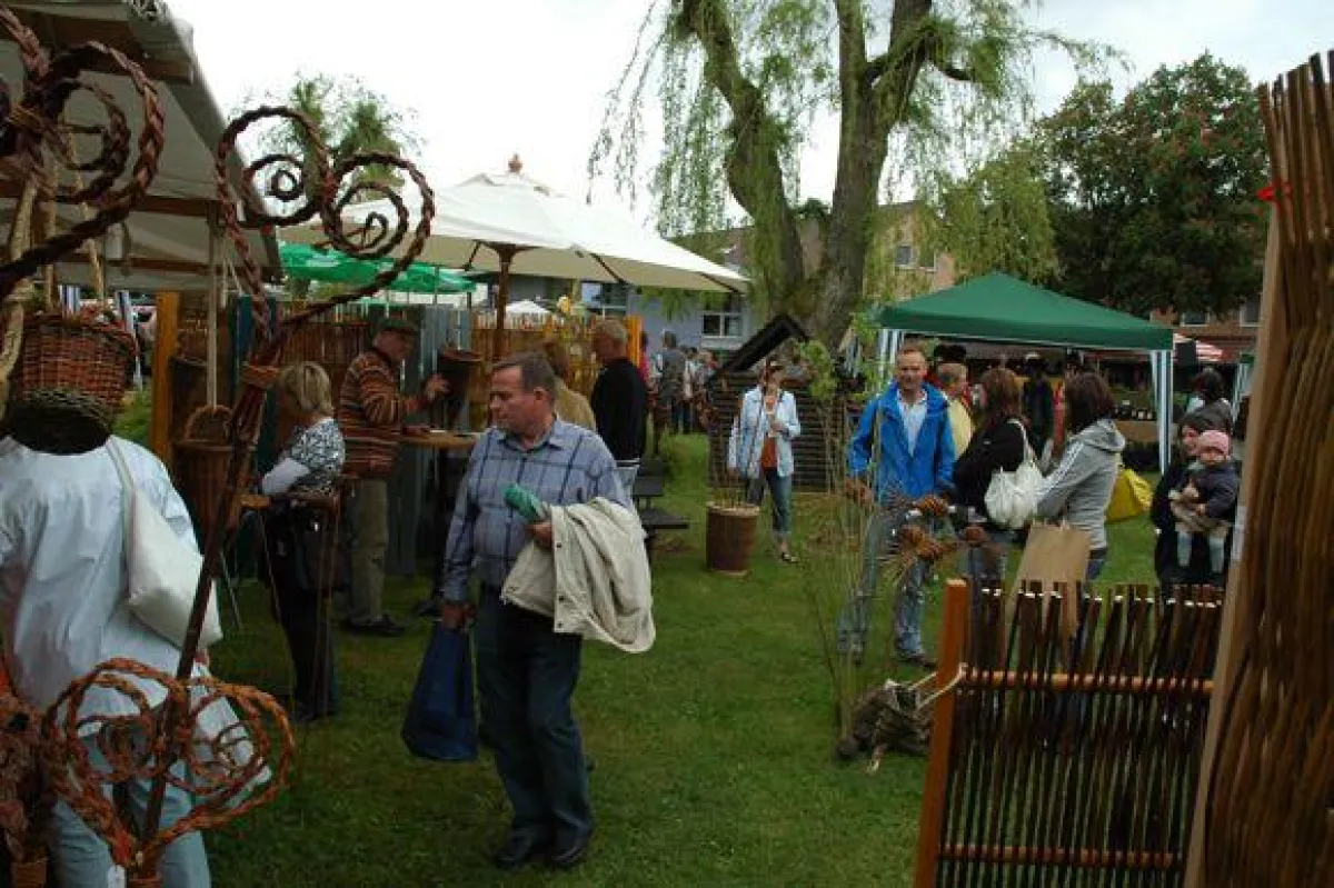 Impressionen vom Sulzbürger Gartengipfel. Der Kunst- und Gartenmarkt im Landl nahe Neumarkt/OPf