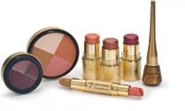 Bild: Schimmereffekte aus purem Gold und in Kupferrot