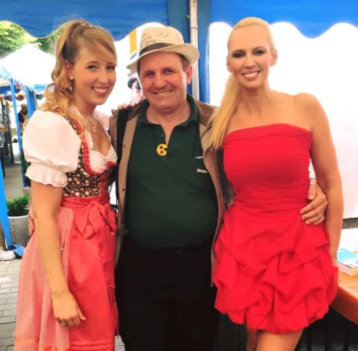 Bild: 10 Jahre Vogelgnadenhof mit Musik