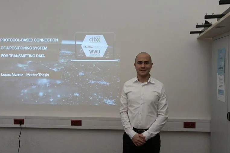 Bild: Forschung trifft Praxis: Student stellt Masterthesis vor
