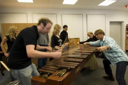 Die Neudefinition des klassischen Musikstudiums an der FH Osnabrück Bild: Die Neudefinition des klassischen Musikstudiums an der FH Osnabrück