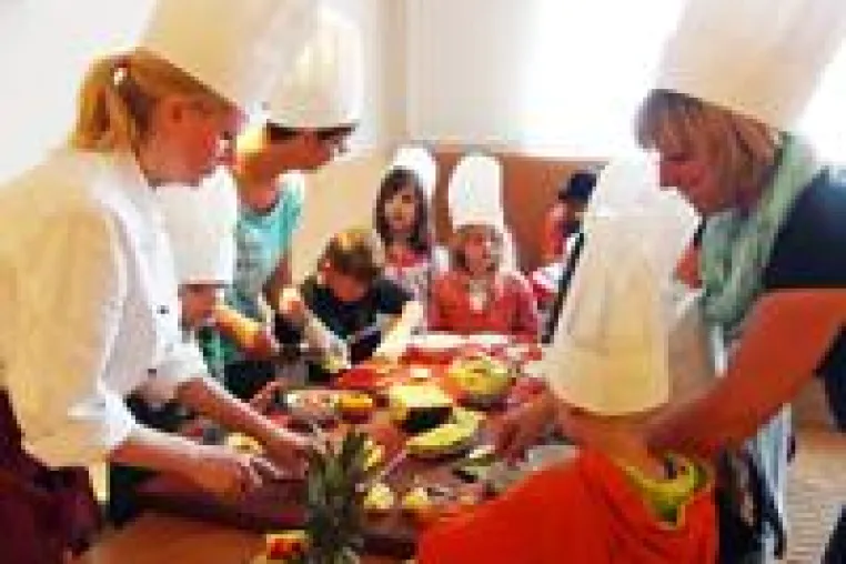 PLANET 21 DAY: Kochmützen für Kinder Bild: PLANET 21 DAY: Kochmützen für Kinder