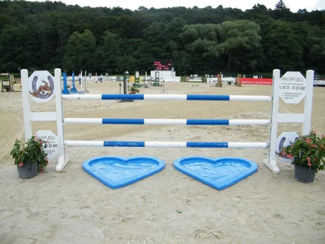 Bild: Beck+Heun: Neuer Wassergraben für Herzenswünsche