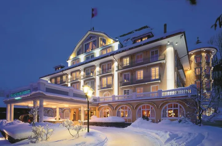 Bild: Winterzauber in den Grand Hotels Les Trois Rois und Bellevue