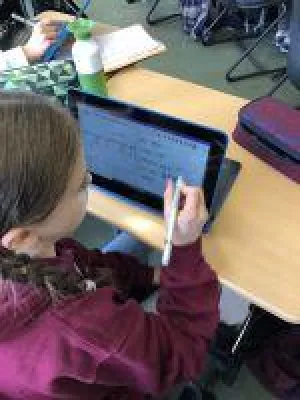 Bild: Schulprojekt Edu-sense erfolgreich gestartet: AixConcept unterstützt digitales Lernen mit MNSpro Cloud