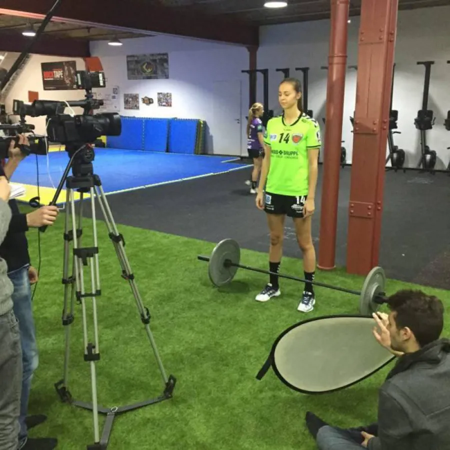 Schiebt Extra-Einheiten für die Kamera: Daniela Gustin