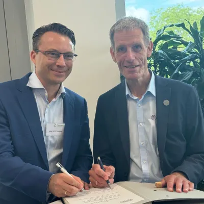 Home Instead startet bundesweite Kooperation mit Linara Bild: Home Instead startet bundesweite Kooperation mit Linara